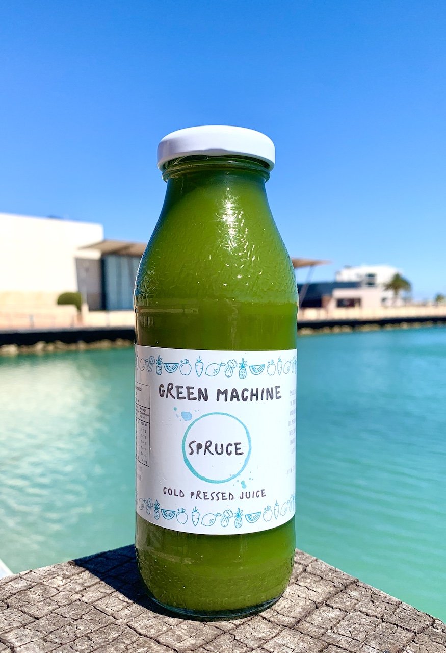 Green juice outlet machine